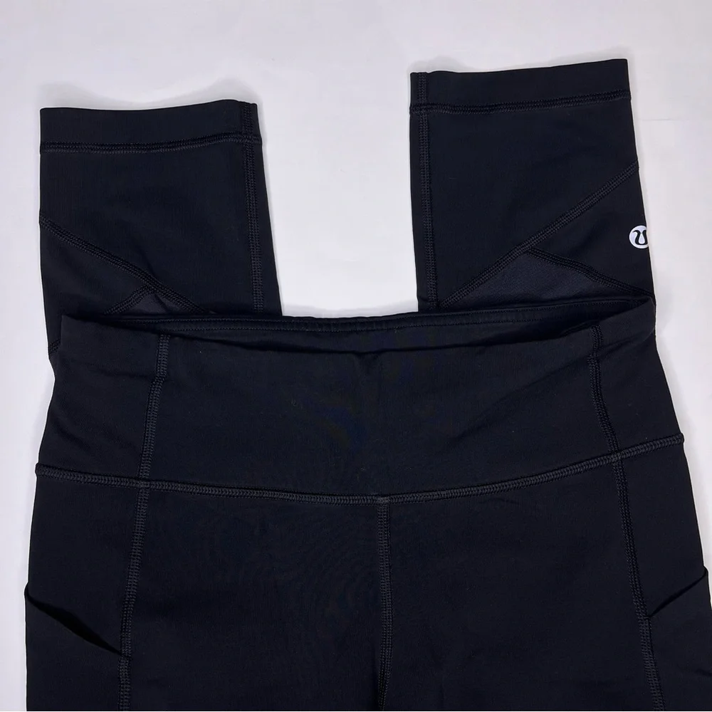 Lululemon Pace Rival Crop *22” Side Pockets in Solid‎ Black Size 4